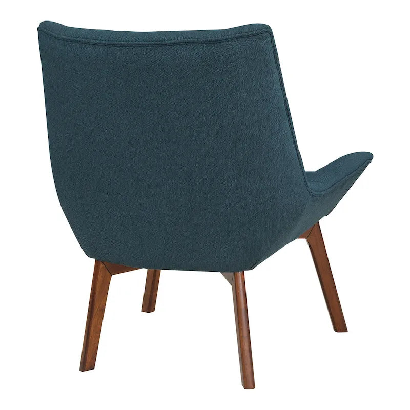 Sillón capitoné con patas de color café